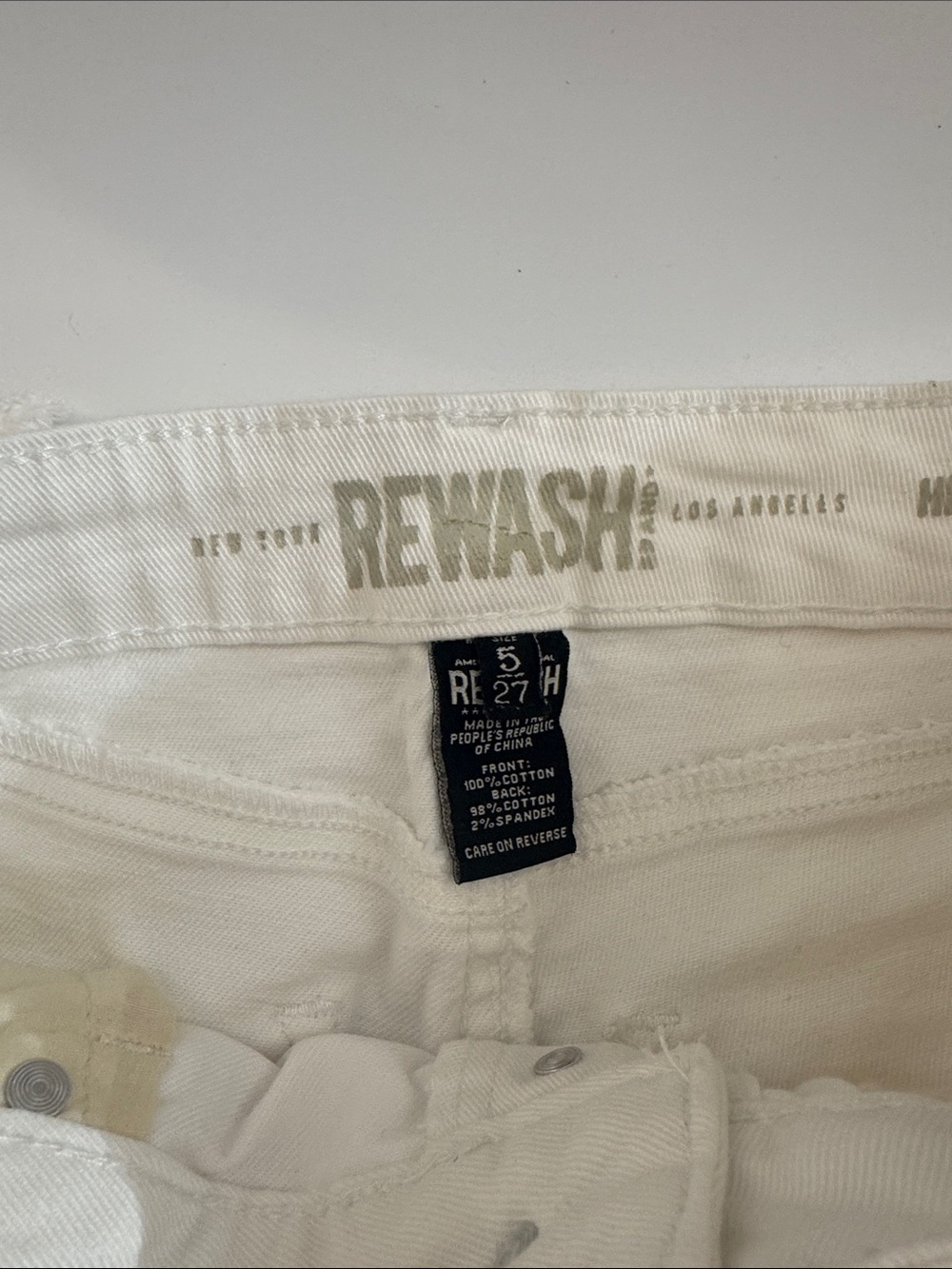 Rewash White High-Rise Button-Side Jeans - Picture 2 of 6